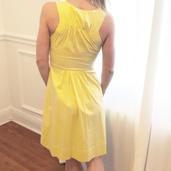 BCBG VTG Butter Yellow Sleeveless Cocktail Dress Size 0 - Picture 2 of 9